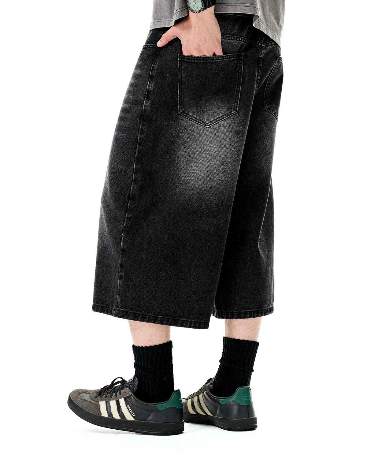 Longline Washed Baggy Jorts