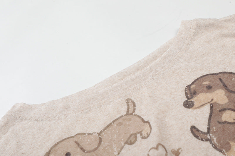 Camiseta de manga larga con gráfico de dachshund relajado