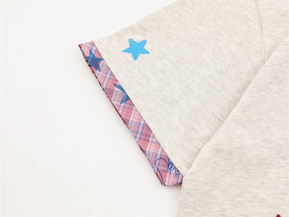 Polo de manga corta con estampado gráfico y efecto superpuesto