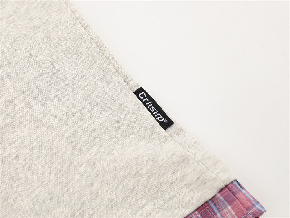 Polo de manga corta con estampado gráfico y efecto superpuesto