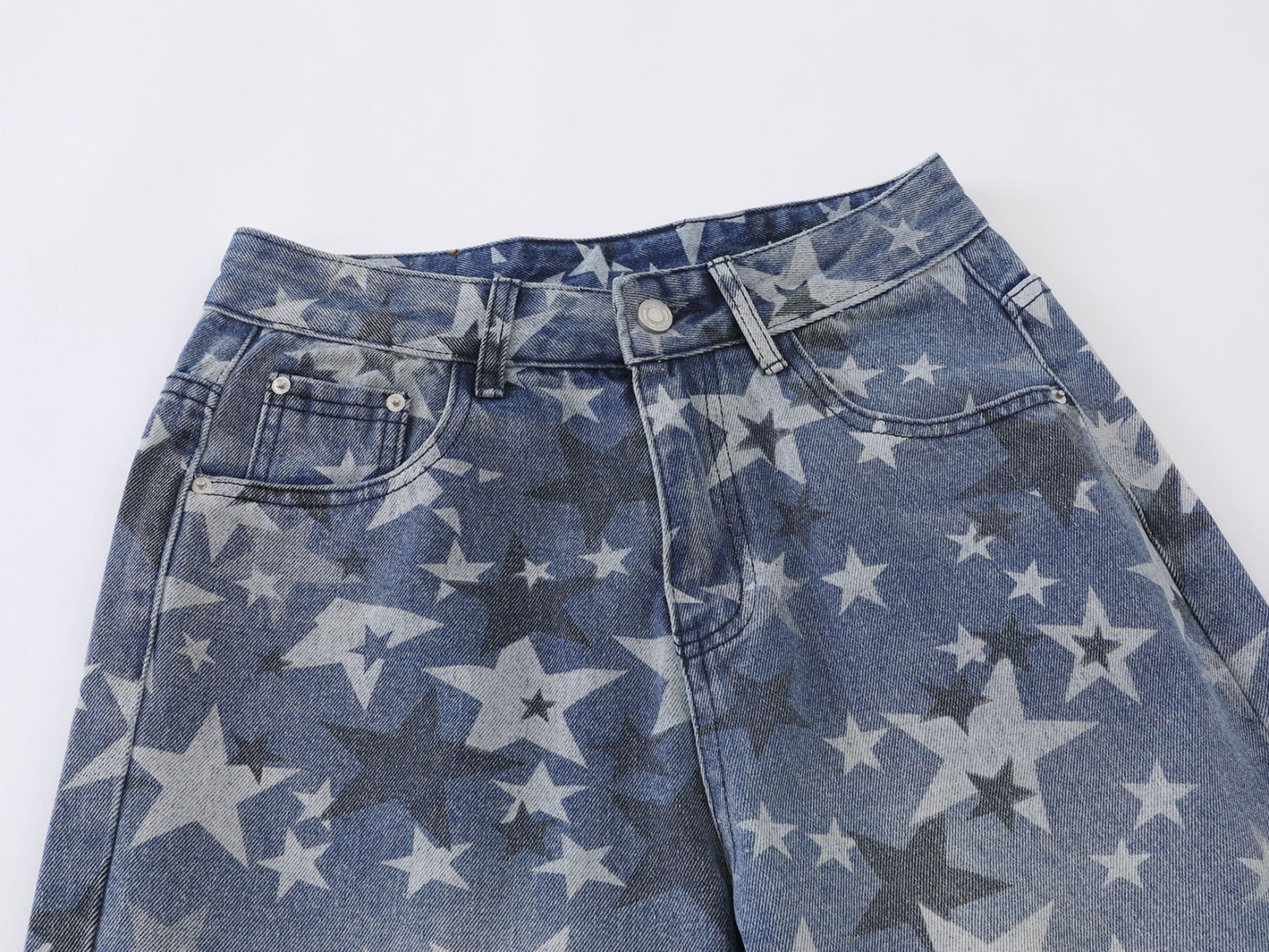 Vaqueros anchos de mezclilla con estrellas