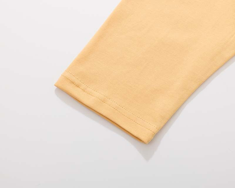 Camiseta de manga larga con gráfico y efecto de capas