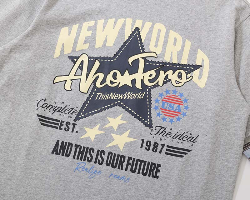 Camiseta con cuello redondo y gráfico de estrellas