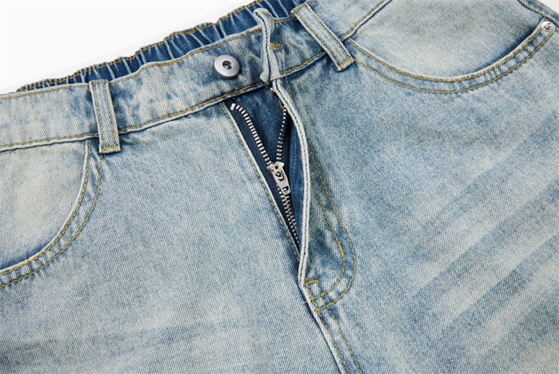 Pantalones cortos cargo de mezclilla desgastados de corte holgado