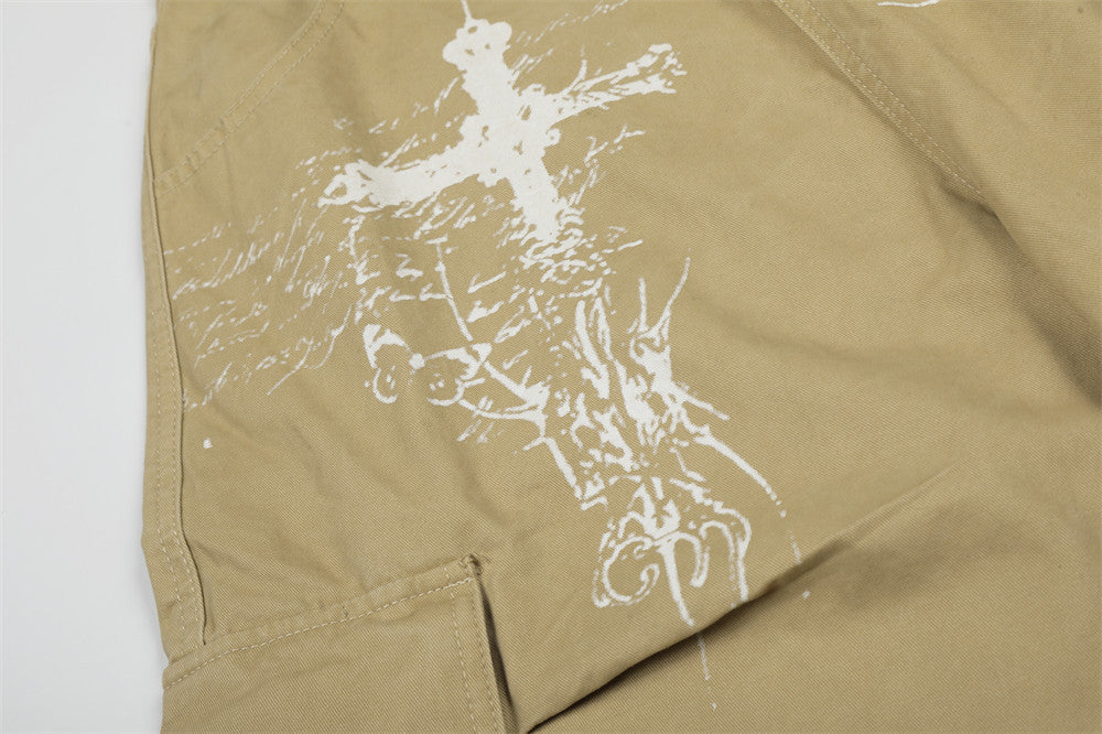 Pantalones cortos tipo cargo de corte holgado con gráficos desgastados