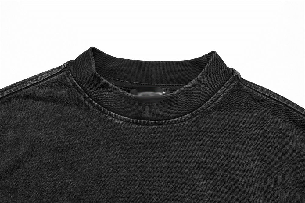 Camiseta Gótica Gráfica con Pedrería