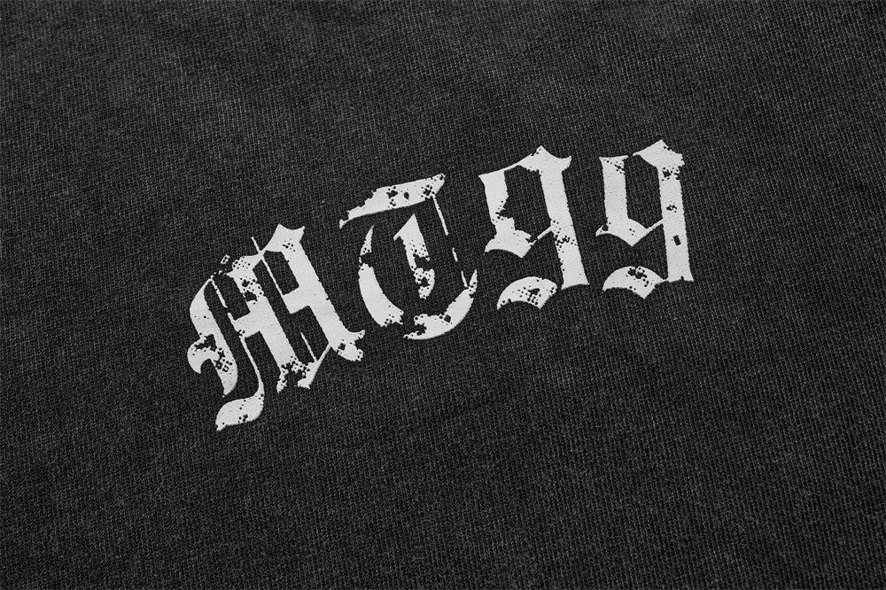 Camiseta Gótica Gráfica con Pedrería