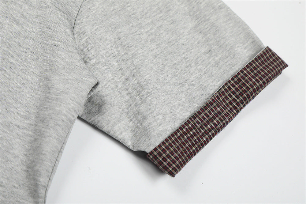 Camiseta informal con cuello en V y muesca