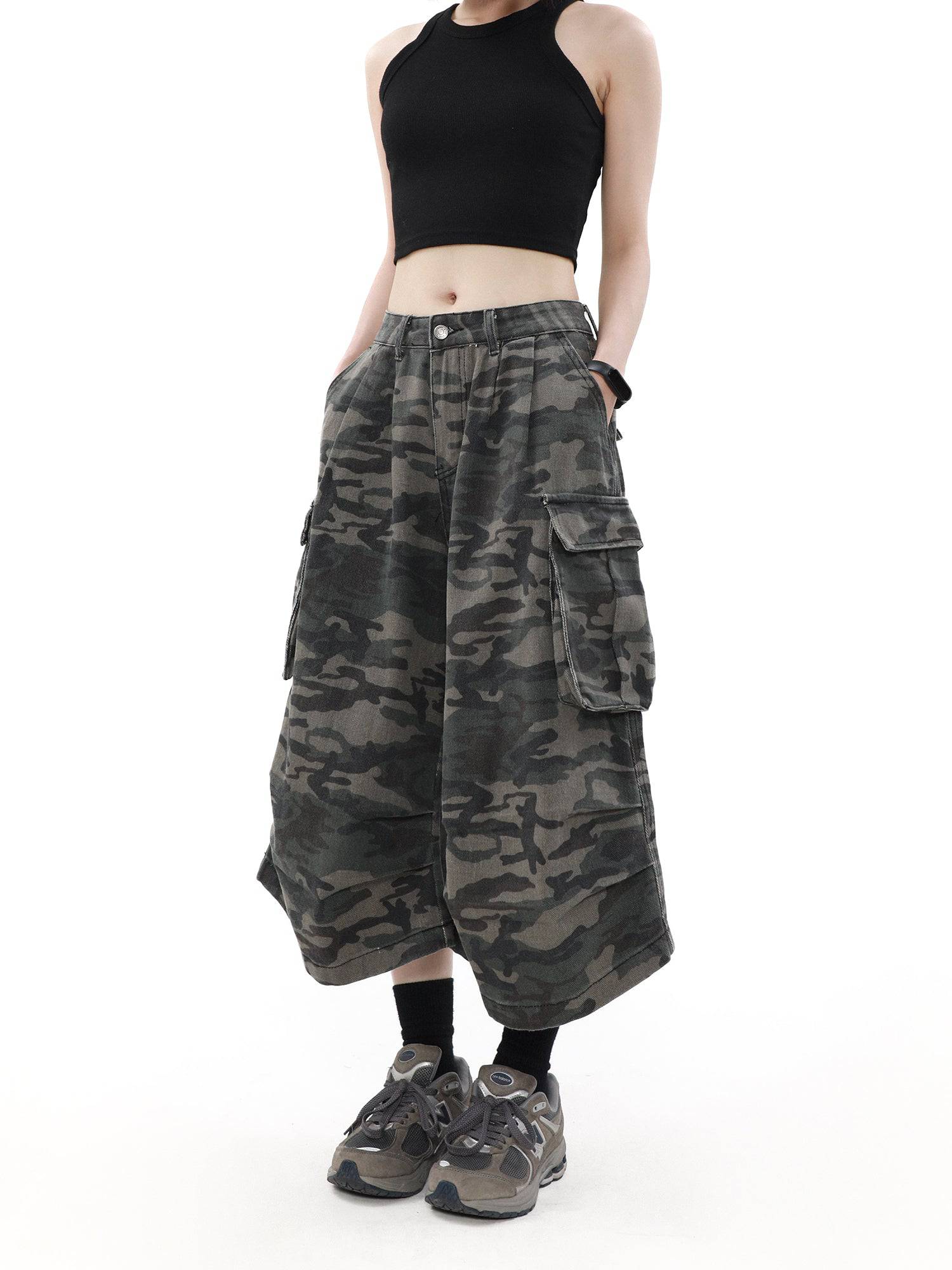 Baggy Cargo Camouflage Jorts