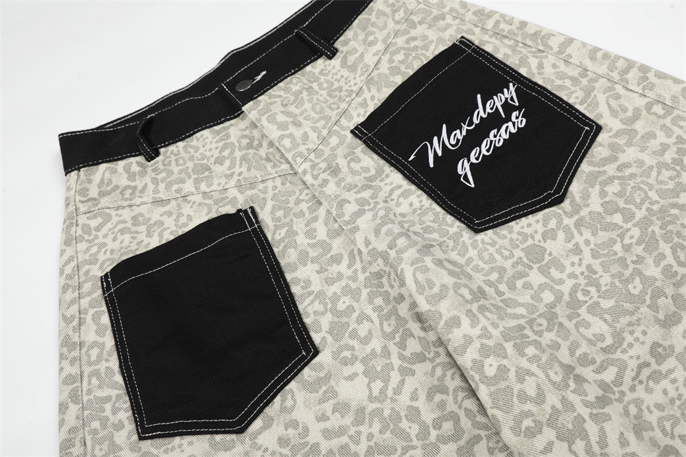 Cropped Wide-Leg Leopard Print Pants