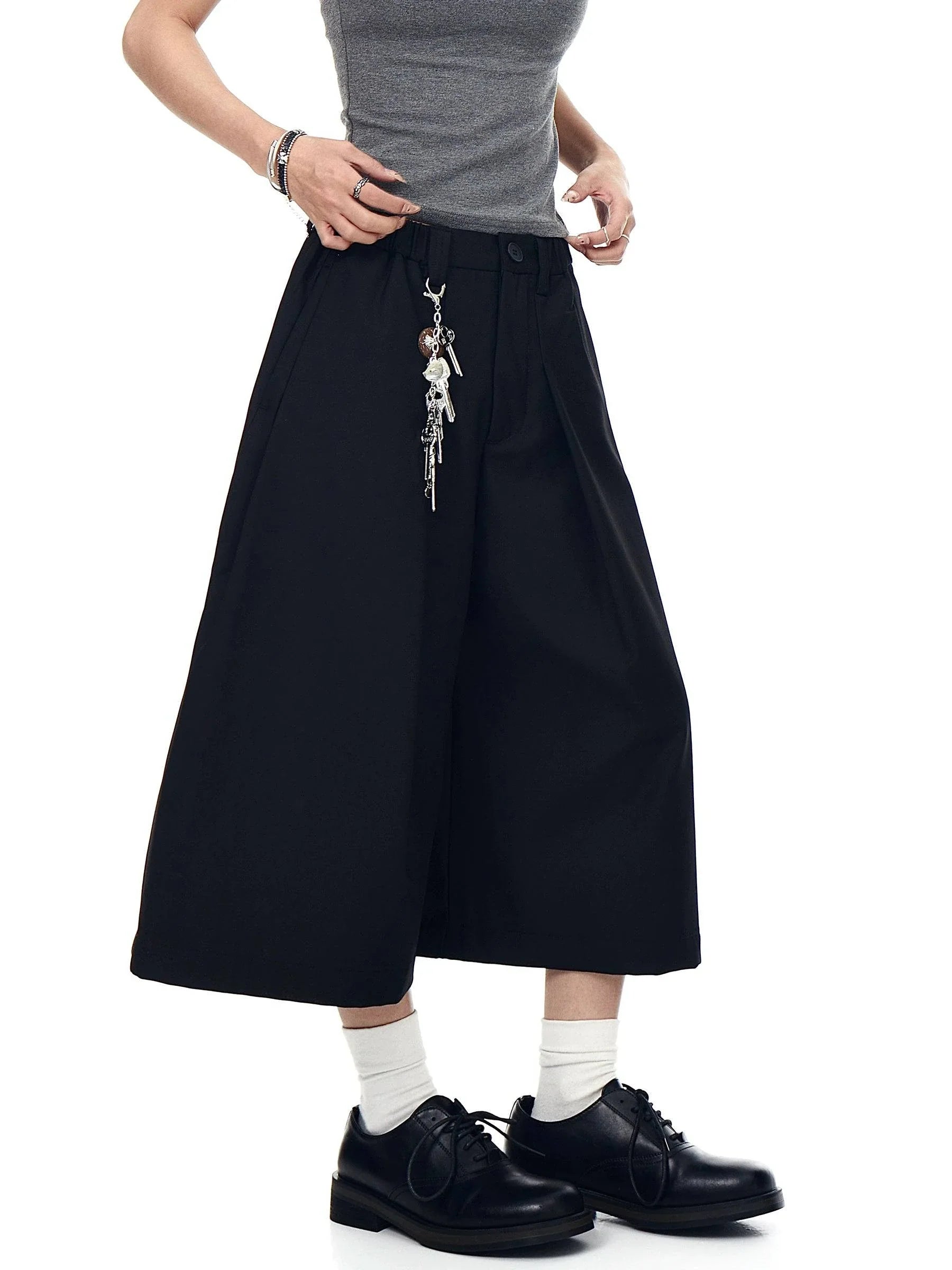 Pleated Wide-Leg Ruffian Jorts