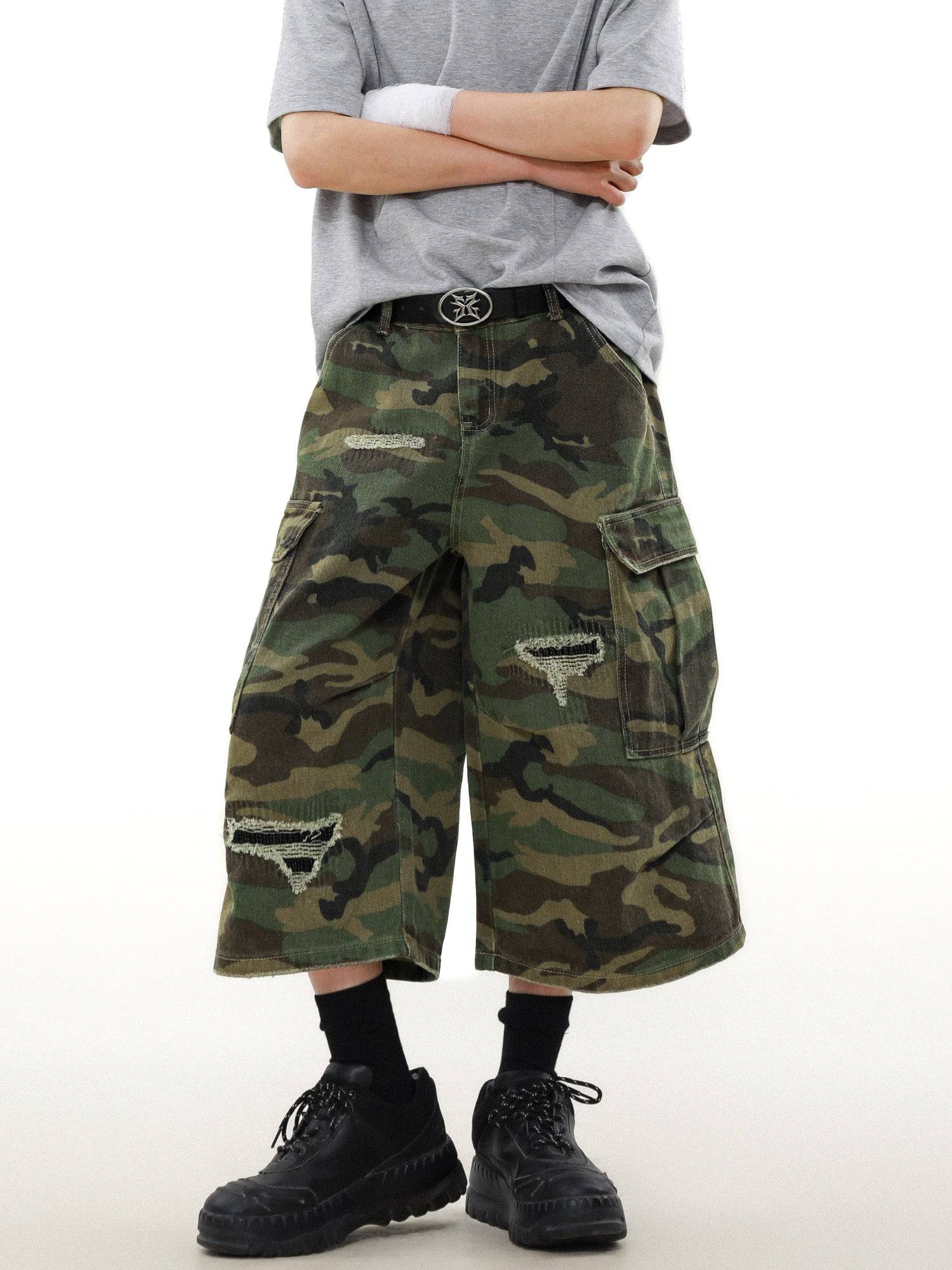 Cargo Camouflage Jorts