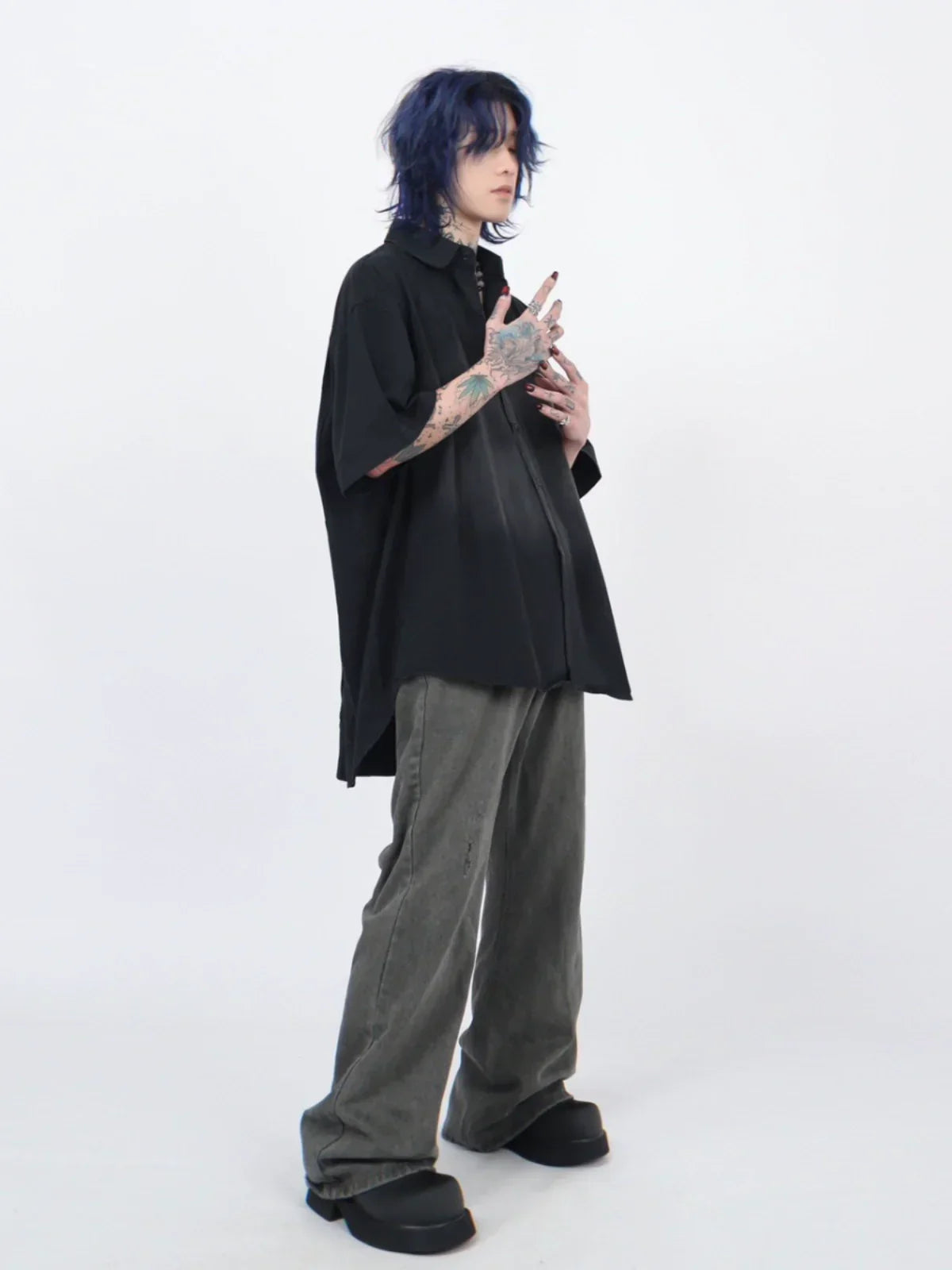 Wash Gradient Medium Length Short Sleeve Shirt