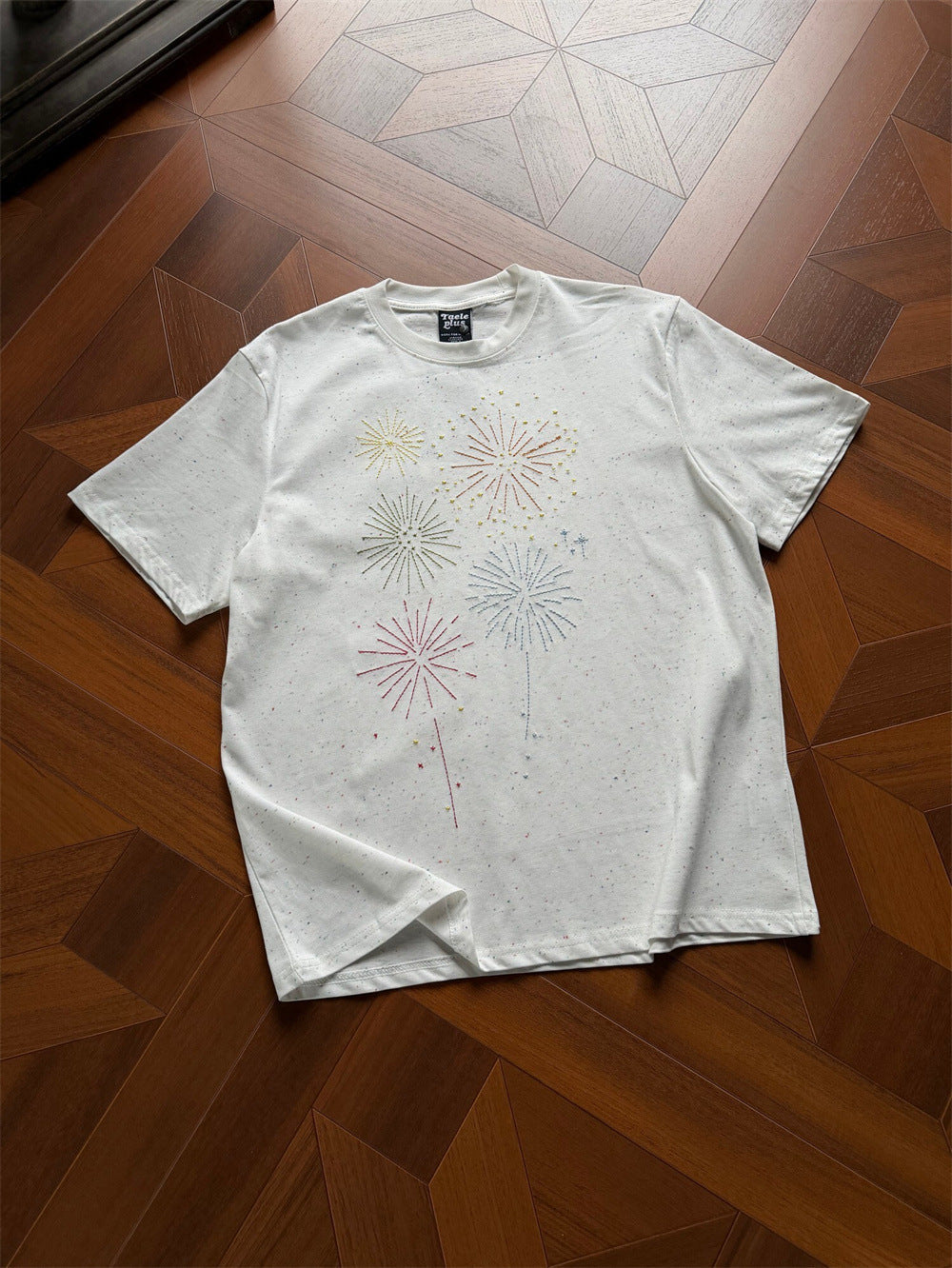 Camiseta de manga corta Fuegos Artificiales Salpicados