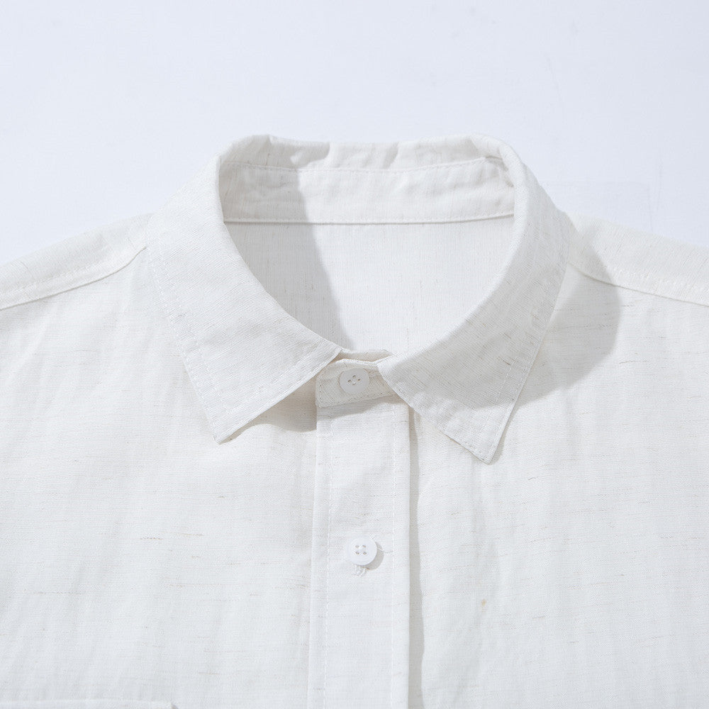 Camisa abotonada de manga corta y corte holgado