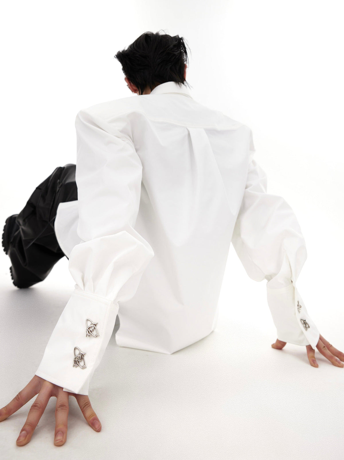 Oversized Shoulder-Pad Metal Botton Shirt with Necktie