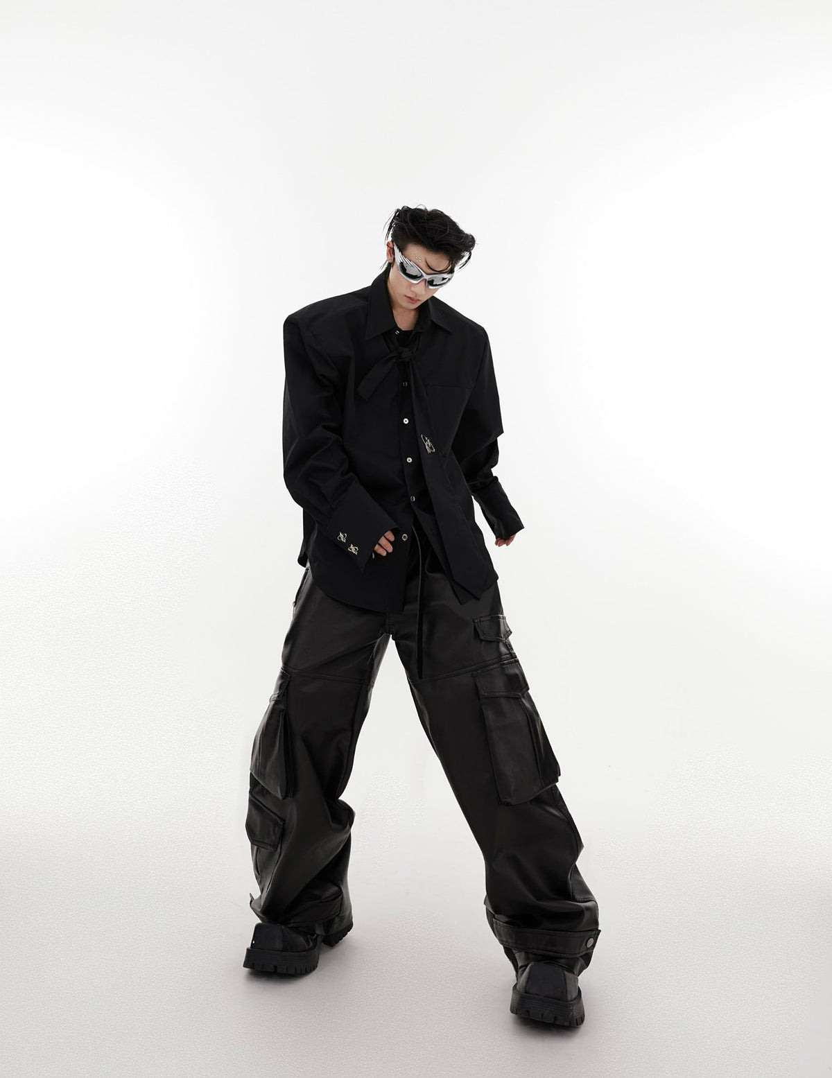 Oversized Shoulder-Pad Metal Botton Shirt with Necktie
