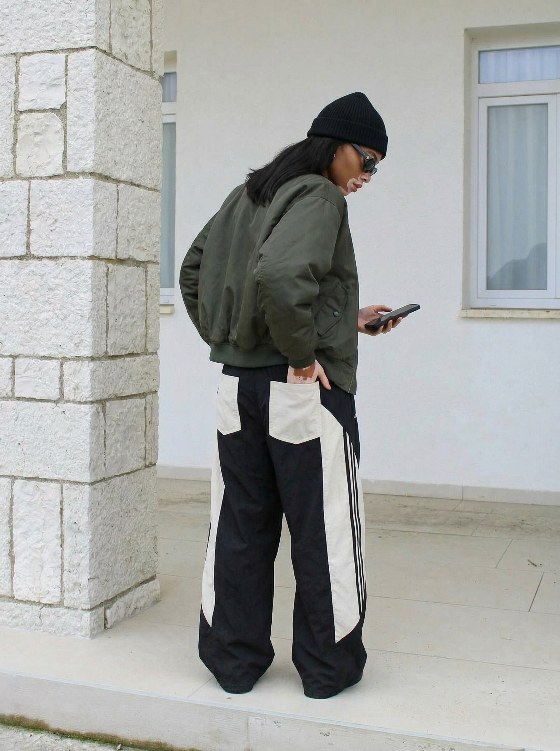 Pantalones de chándal de pierna ancha con bloques de color