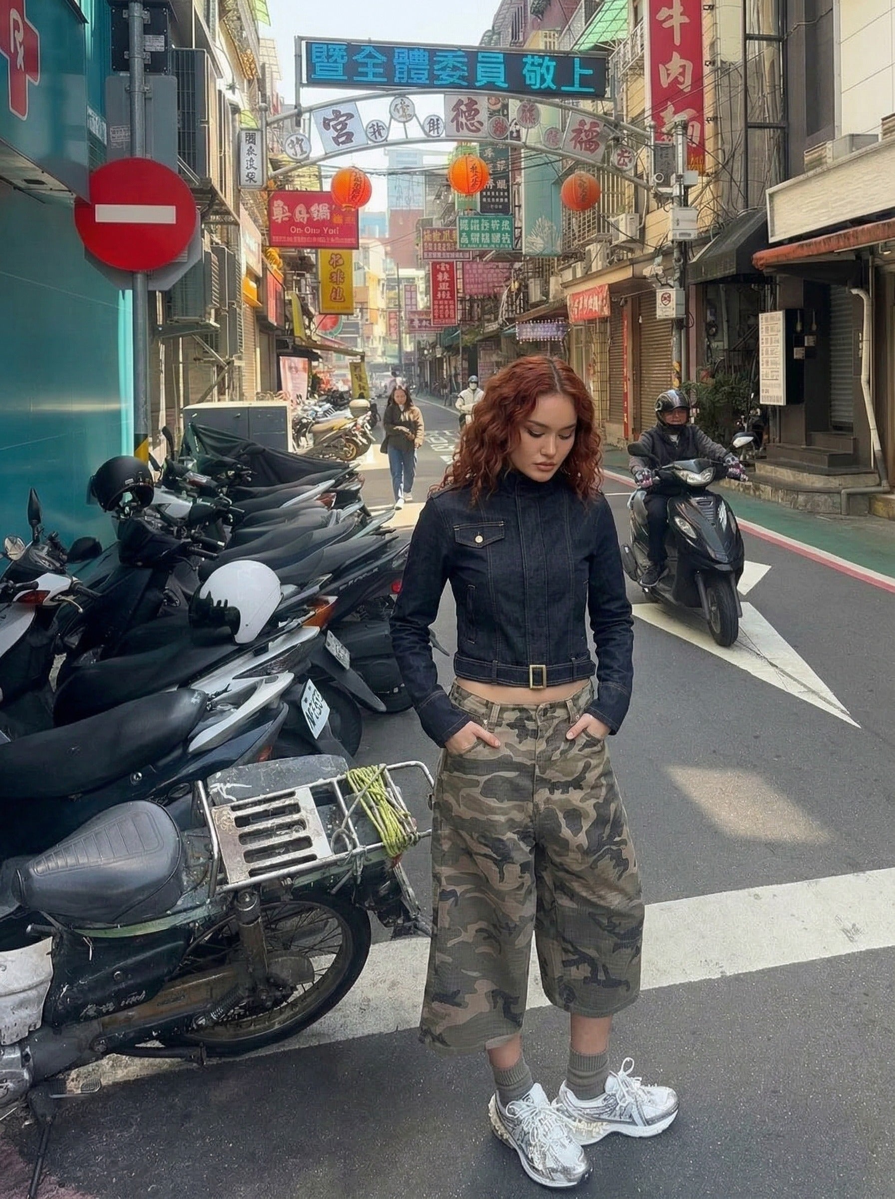 Chaqueta vaquera militar corta