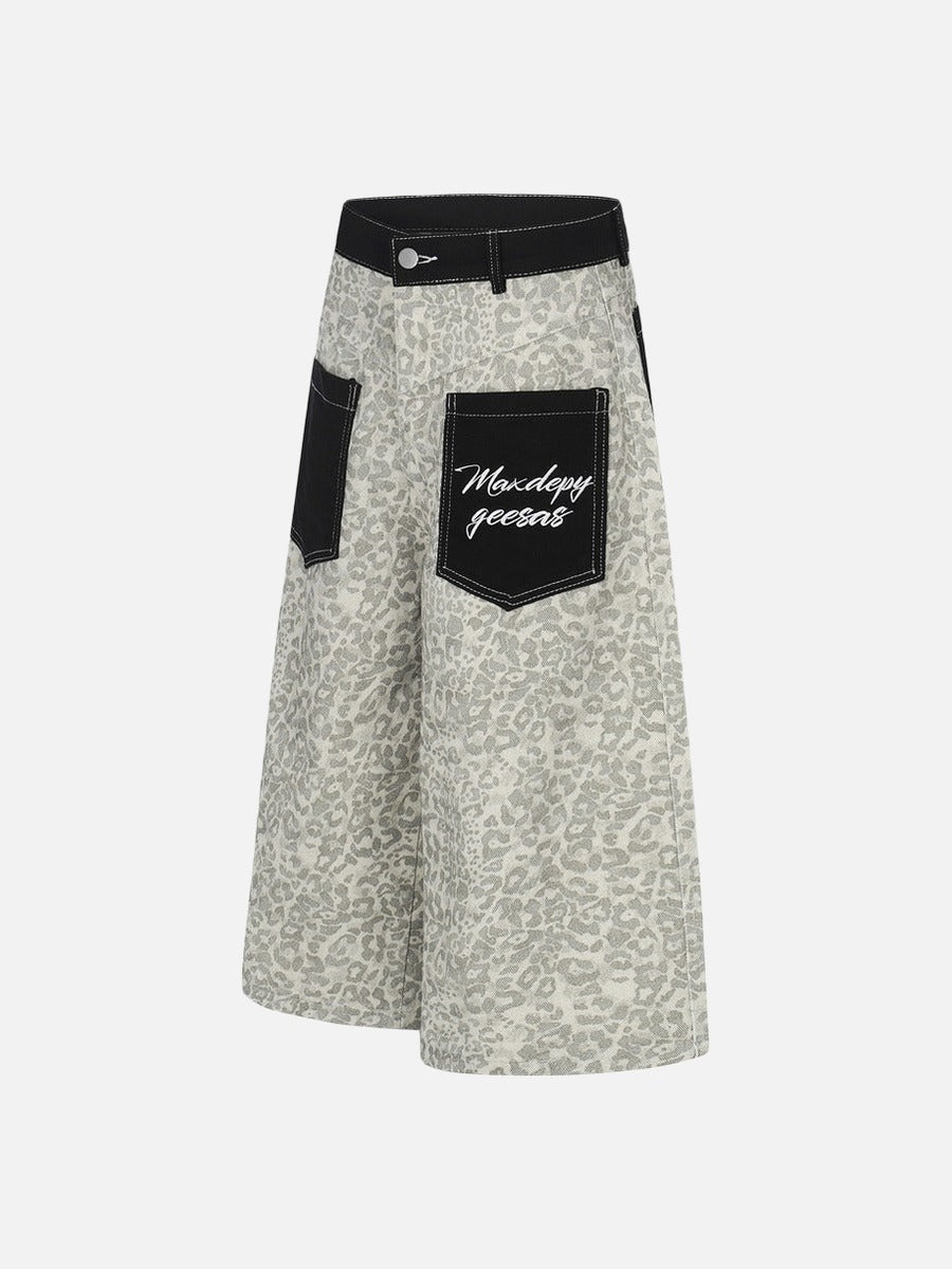 Cropped Wide-Leg Leopard Print Pants