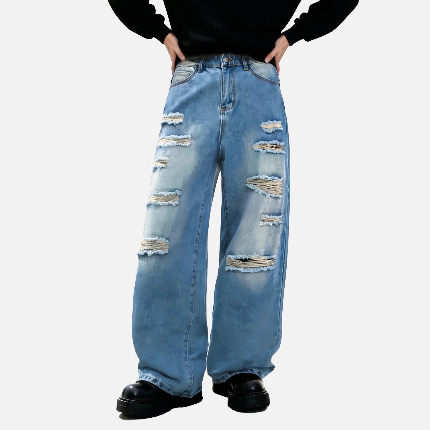 Jeans negros anchos desgastados