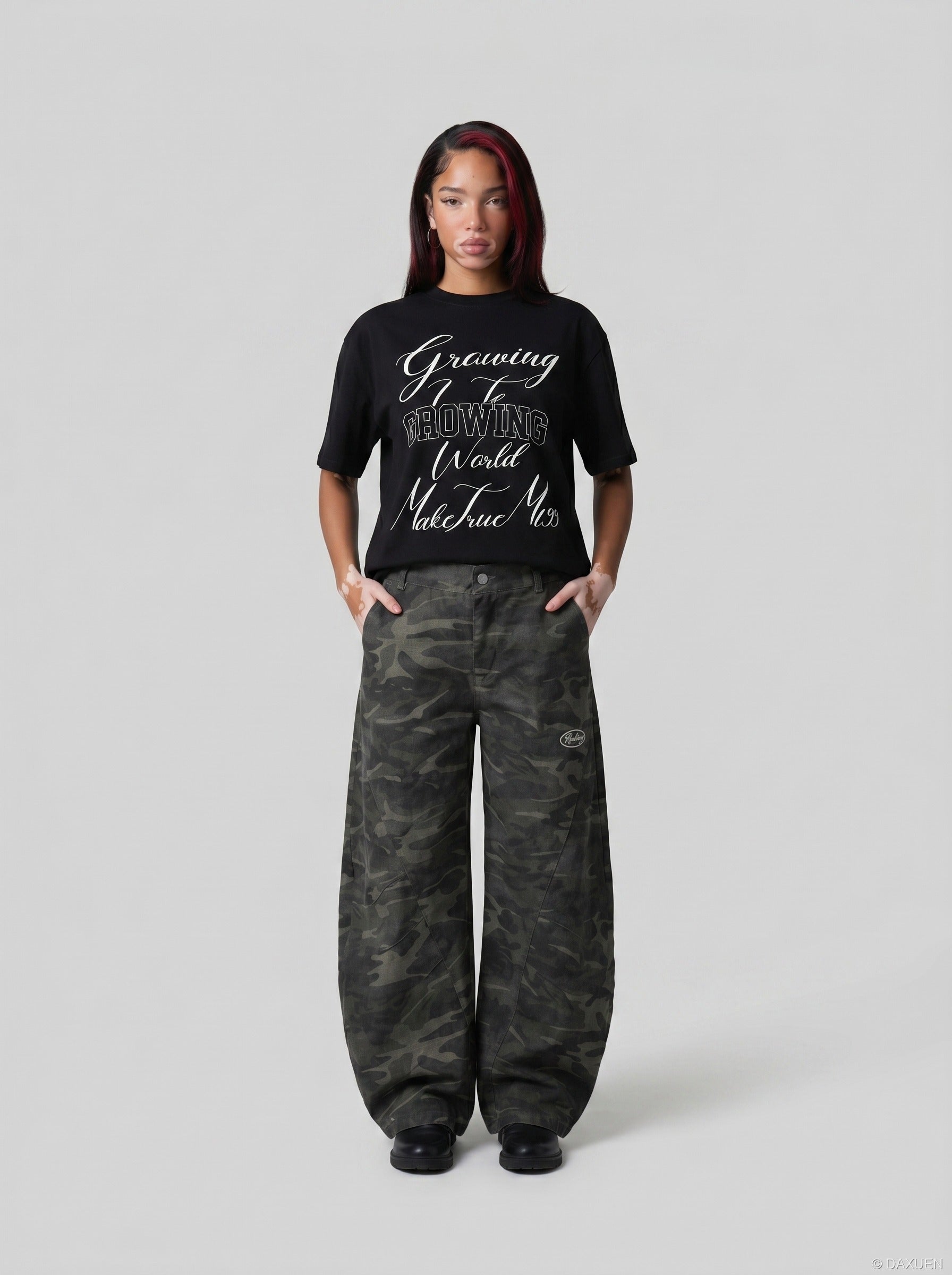 Camiseta Gráfica Growing Script