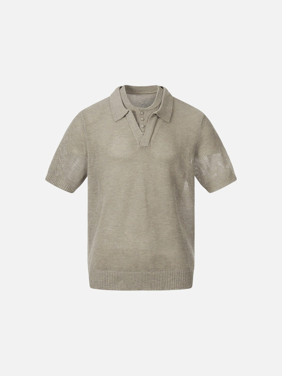 Polo beige claro y negro