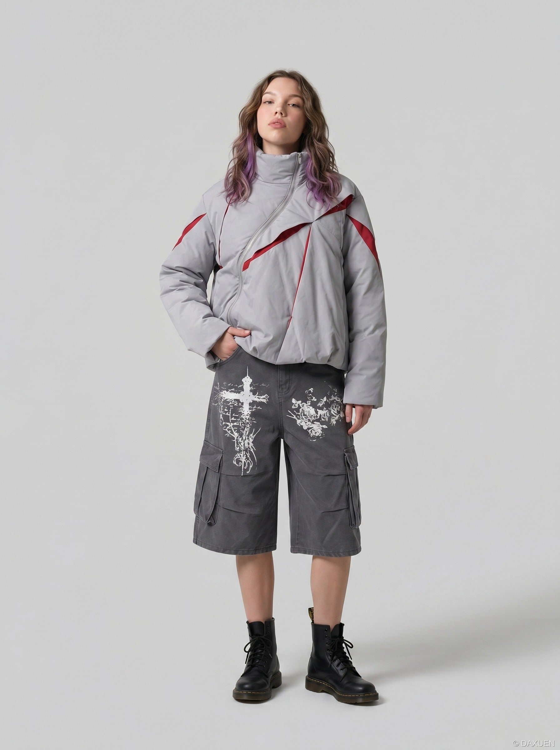 Pantalones cortos tipo cargo de corte holgado con gráficos desgastados