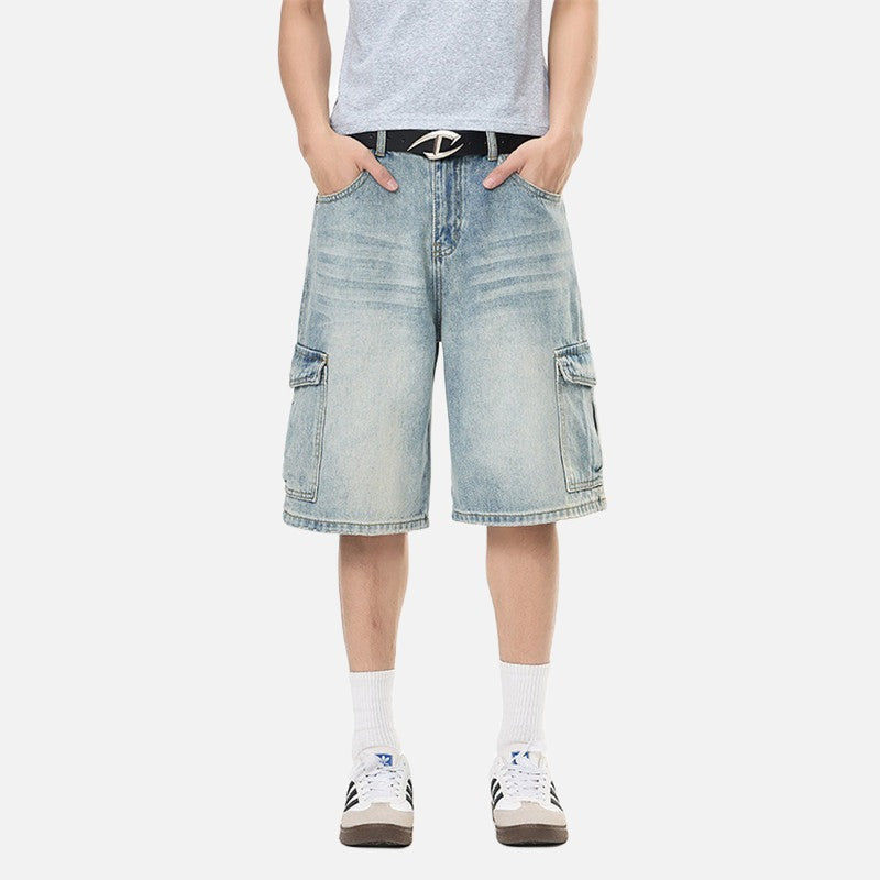 Pantalones cortos cargo de mezclilla desgastados de corte holgado