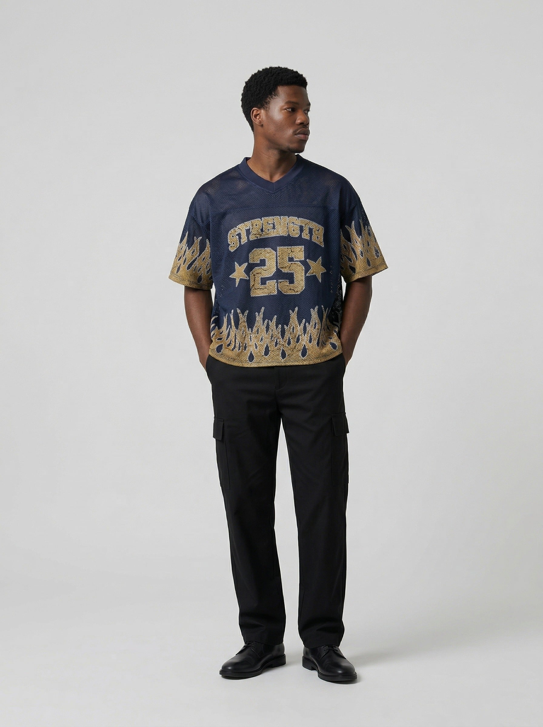 Camiseta de malla oversized con llamas