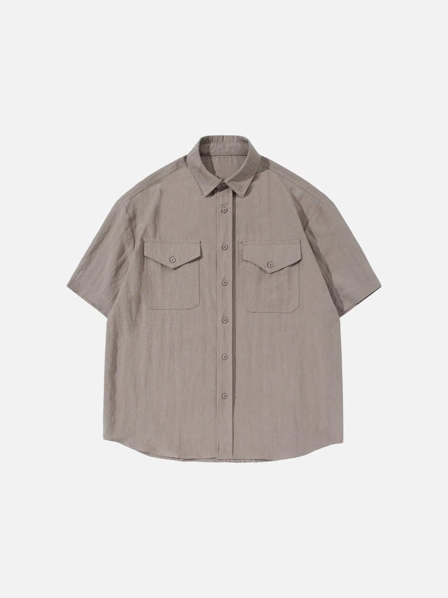 Camisa abotonada de manga corta y corte holgado