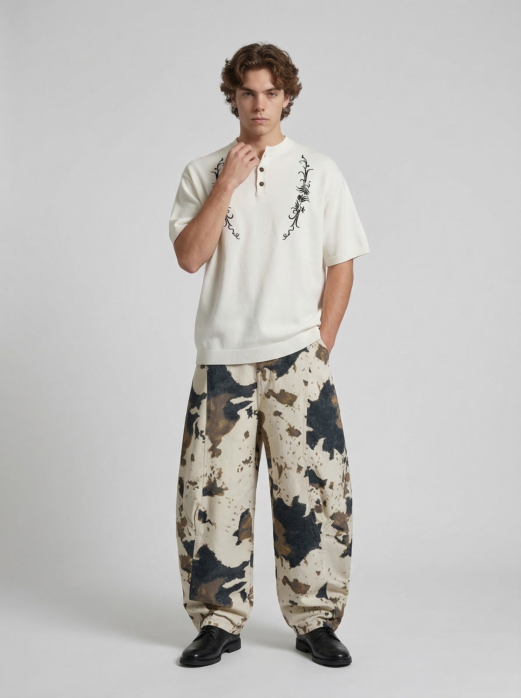 Top de punto Henley bordado vintage