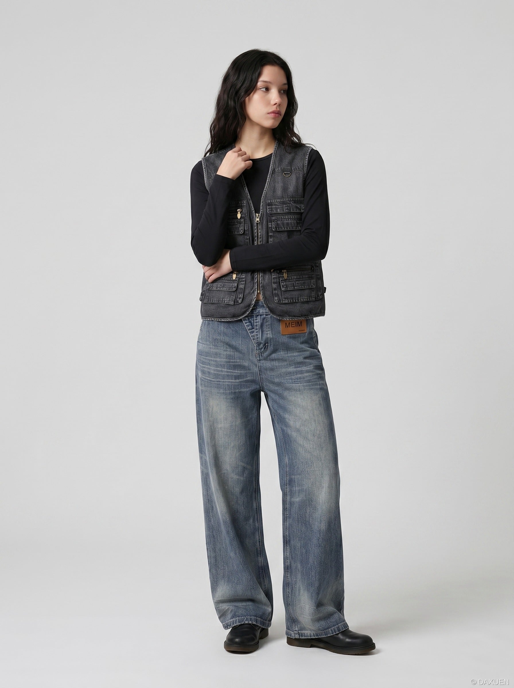Vintage Vibe Wide-Leg Denim Jeans
